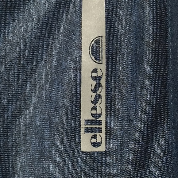 Ellesse Zip Up Jacket Like New Womens Small/Boys Large (X-51 CRATE) - Picture 4 of 13